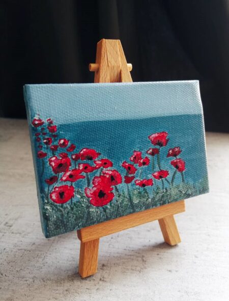 Tiny painting klaproos